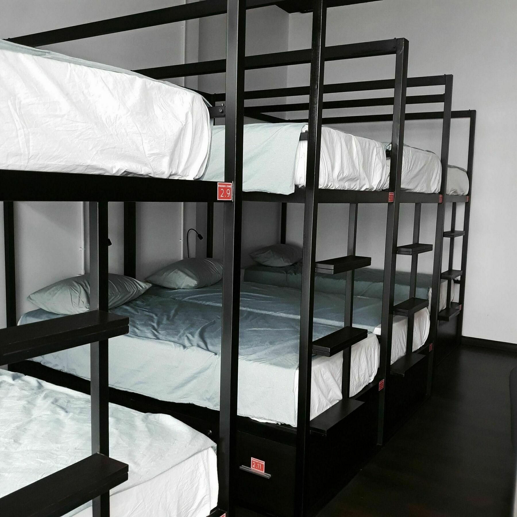 Penthouse Hostel & Spa 胡志明市 外观 照片